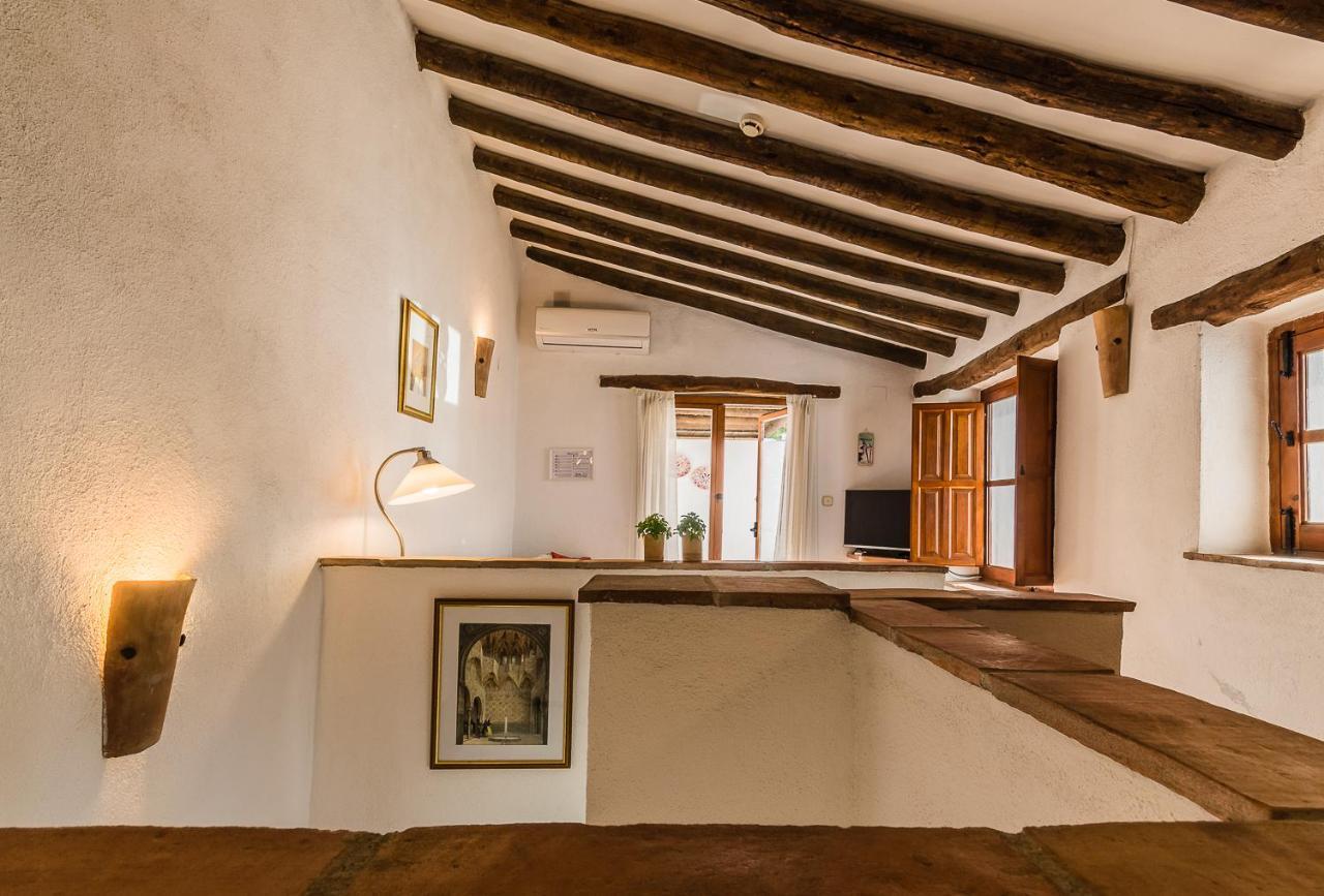 Casa Luna - 16Th Century Traditional Spanish Village House Pinos del Valle Exterior photo
